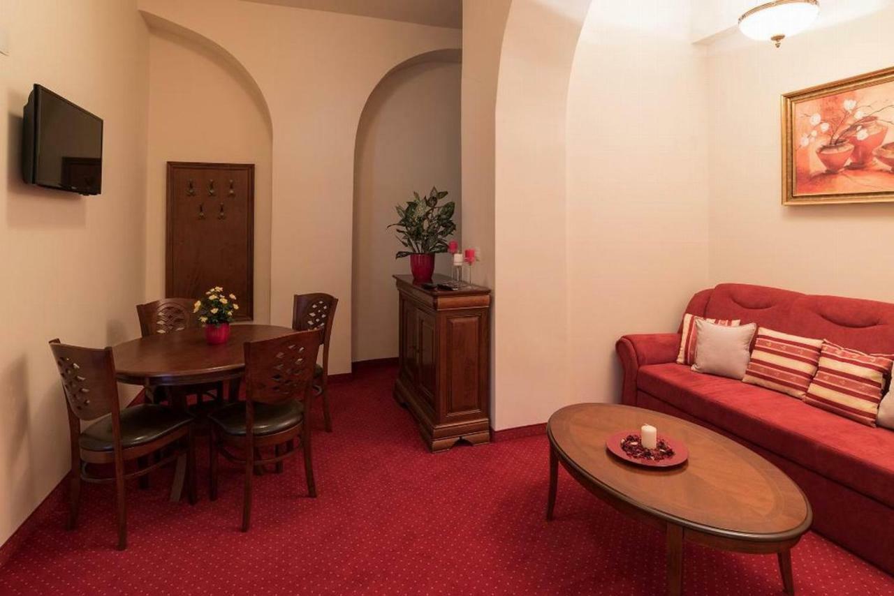 Apartament Baroc Timisoara Bagian luar foto